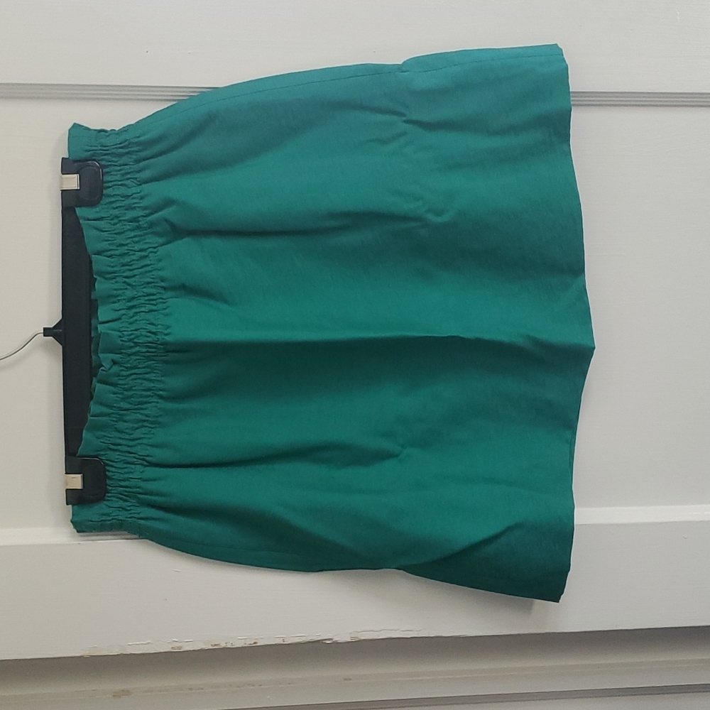 J.Crew, UEC, Sz 6 stretchy mid length skirt